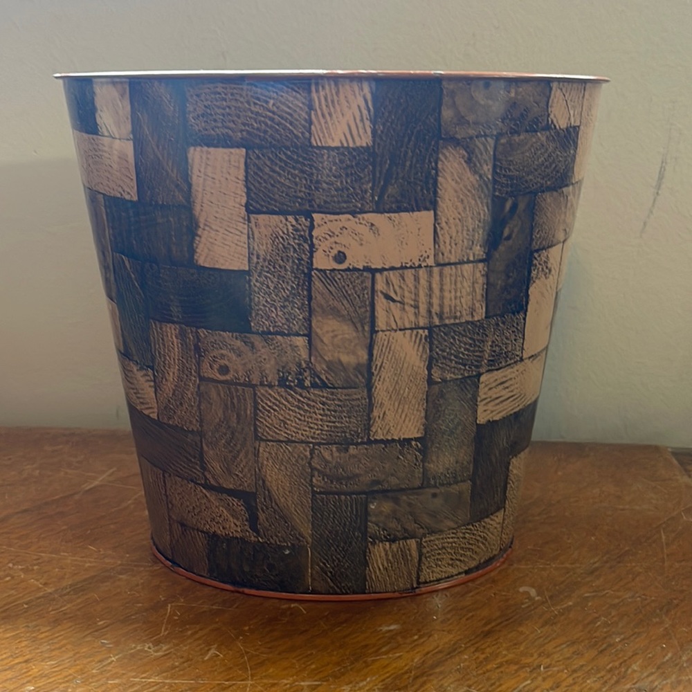 JV Reed Metal Garbage Can Vintage 1960s